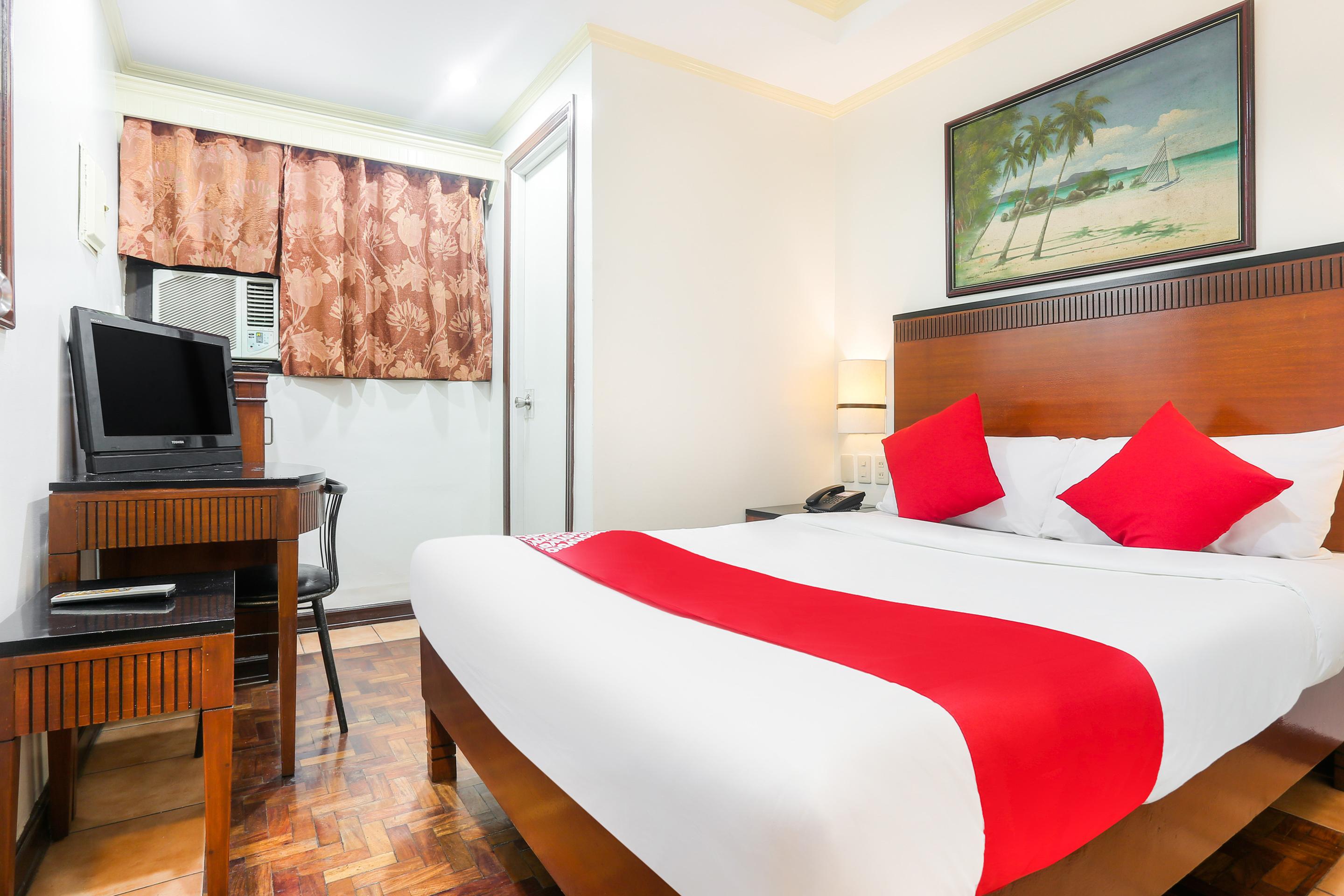 OYO 406 Royal Parc Inn & Suites Quezon City Exterior foto