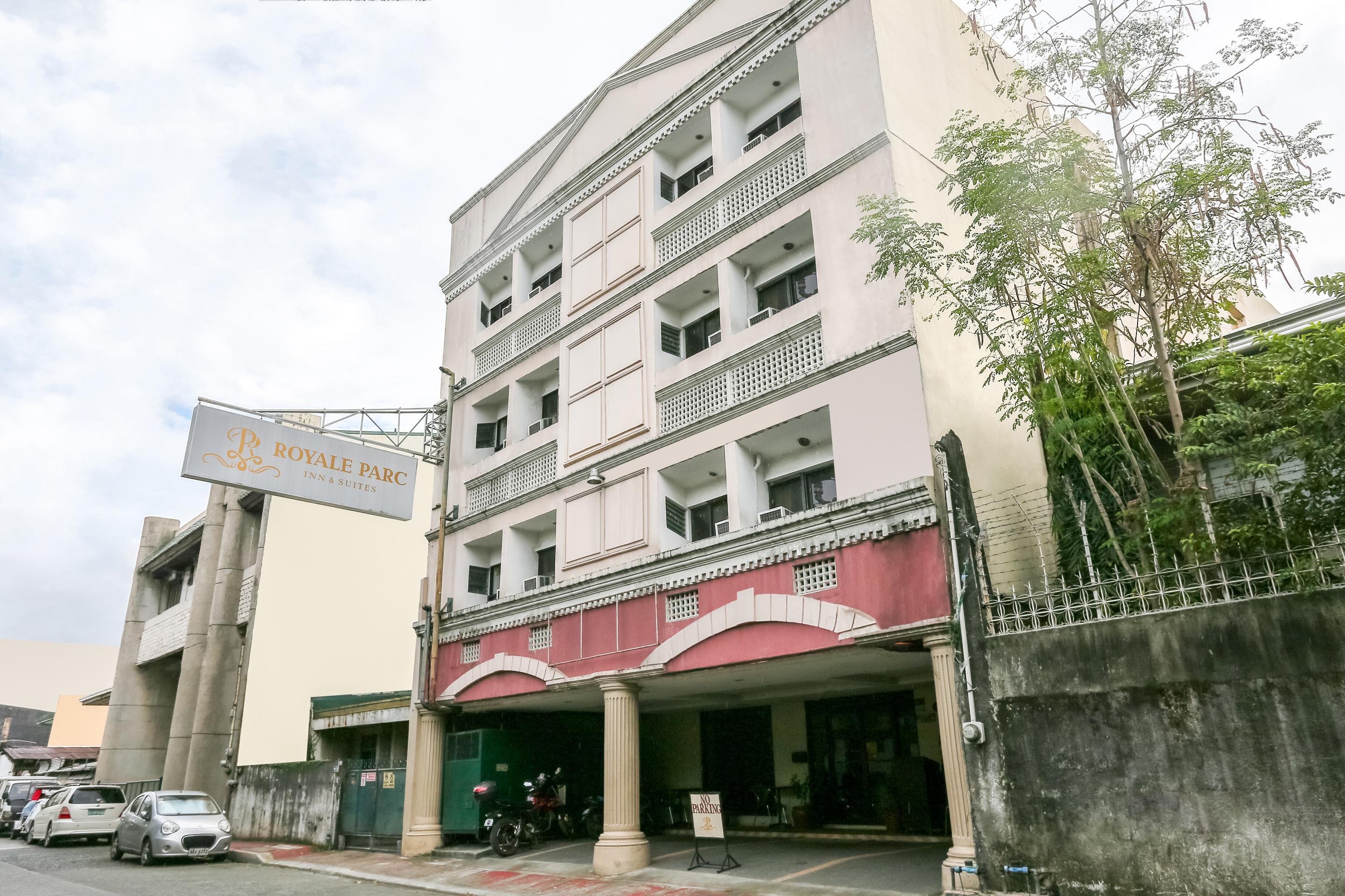 OYO 406 Royal Parc Inn & Suites Quezon City Exterior foto