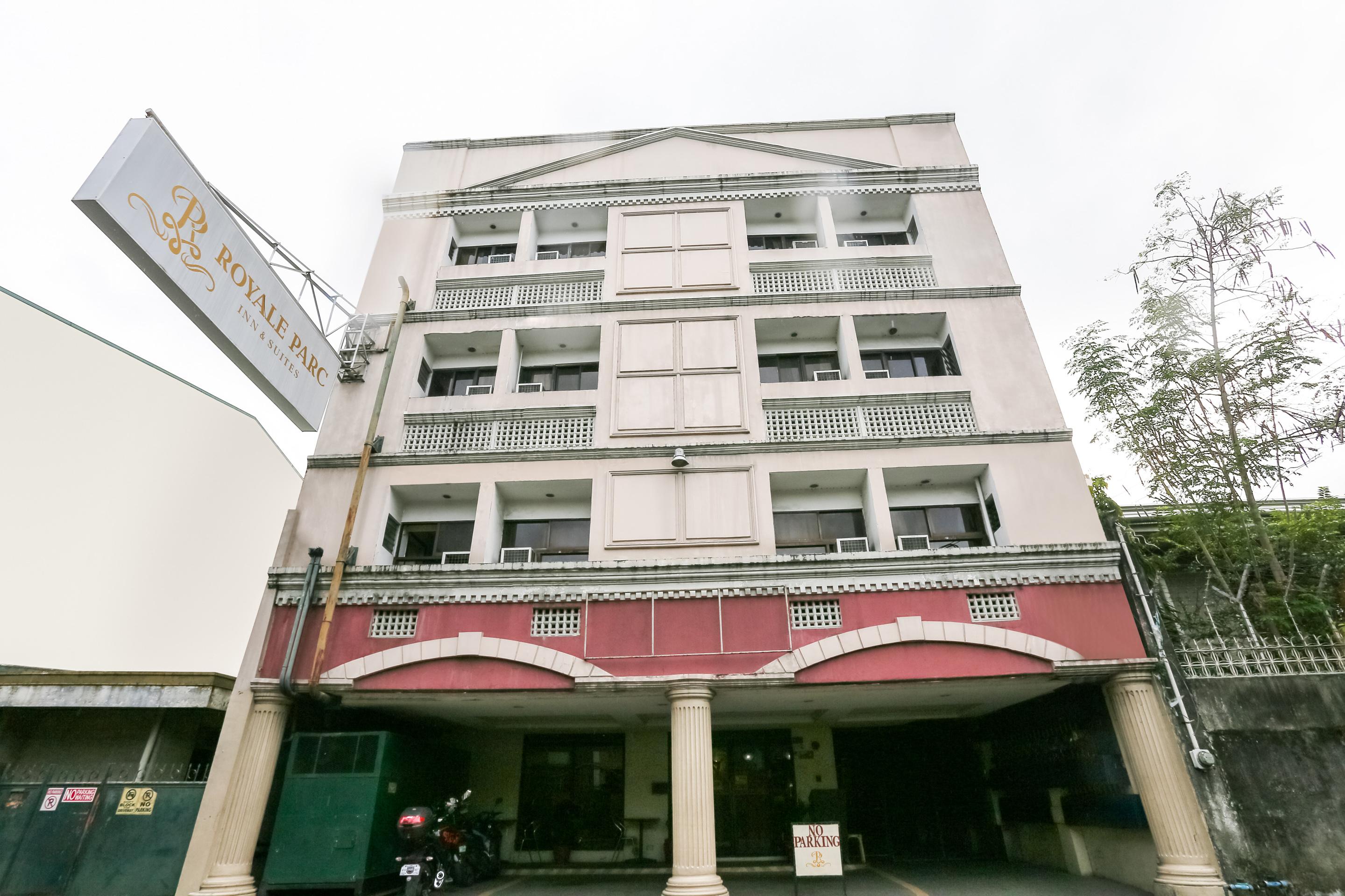 OYO 406 Royal Parc Inn & Suites Quezon City Exterior foto