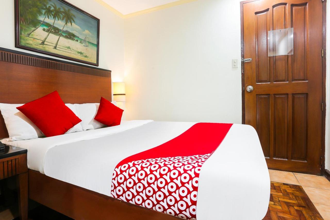 OYO 406 Royal Parc Inn & Suites Quezon City Exterior foto